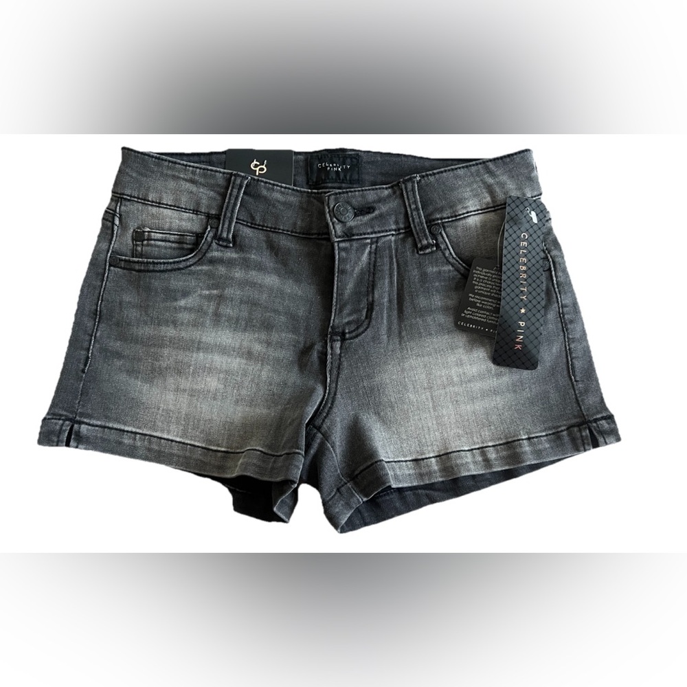 NWT CELEBRITY PINK Hendrix Gray Faded Denim Jean Shorts Size 3/26 Waist: 29”